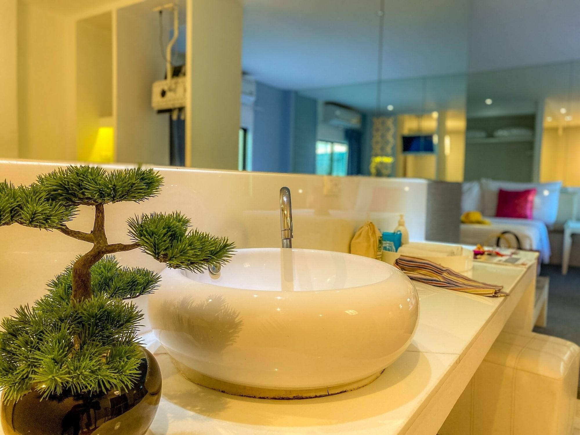 Sino Imperial Phuket - Sha Plus Zewnętrze zdjęcie